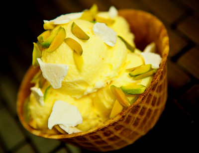بستنی سنتی ایرانی