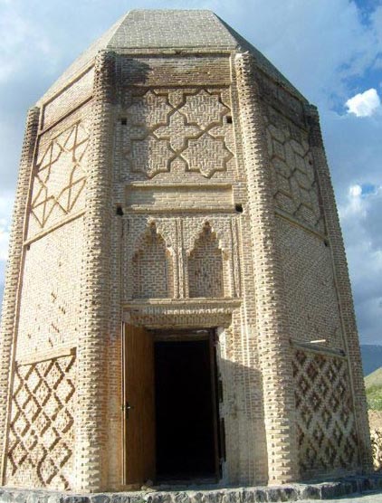 برج شبلی دماوند، نمونه منحصر بفرد هنرمعماری ایرانی+عکس 1