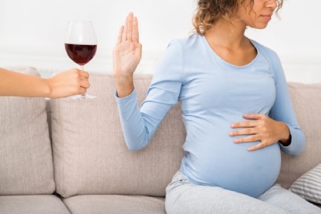 نوشیدنی‌های ناسالم در دوران بارداری