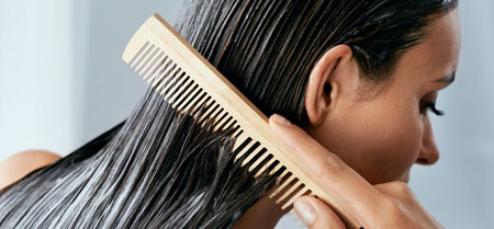 خواص نرم کننده مو, استفاده از نرم کننده مو, فواید نرم کننده برای مو, آیا نرم کننده مو باعث ریزش مو میشود