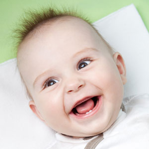 دندان در آوردن,دندان های کودک,کاهش دردِ دندان درآوردن کودک