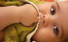 چه عواملي در رنگ مو ، پوست و چشم نوزاد اثر دارد؟