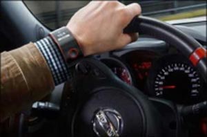 کنترل خودرو با ساعت هوشمند,ساعت هوشمند نیسان,نیسان نیسمو