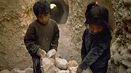 کار کودکان,کودکان,روز جهانی مبارزه با کار کودکان