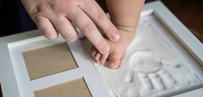 نحوه نگهداری از اثر دست و پای نوزاد, اثر دست و پای نوزاد