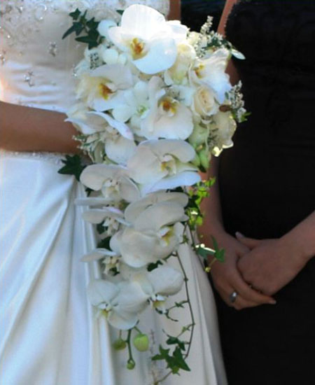 مدل دسته گل طبیعی عروس, دسته گل طبیعی آبشاری