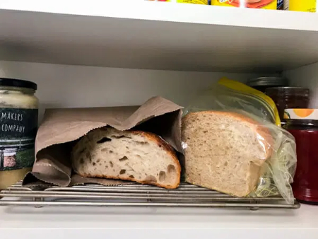 تازه نگه داشتن نان