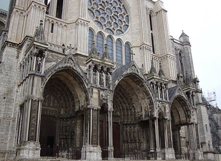 کلیسای جامع شارتر,کلیسای جامع شارتر در پاریس,عکس های کلیسای جامع شارتر