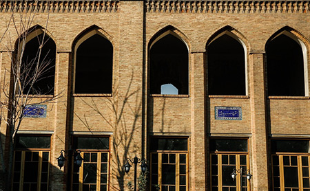 مدرسه دارالفنون تهران,دلیل ساخت مدرسه دارالفنون,عکس های مدرسه دارالفنون