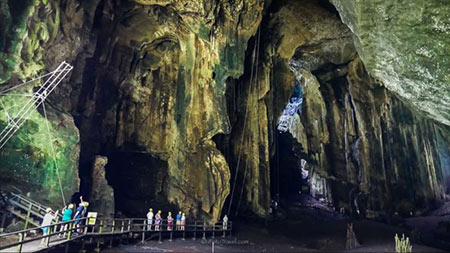 غار گومانتوگ,غار گومانتوگ در مالزی,عکس های غار گومانتوگ