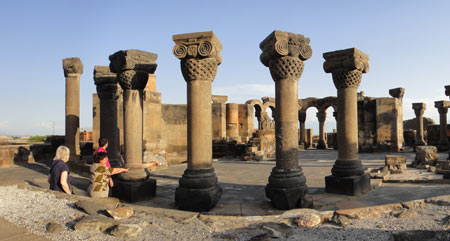 کلیسای جامع زوارتنوتس در ارمنستان,کلیسای جامع زوارتنوتس,عکس های کلیسای جامع زوارتنوتس