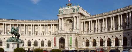 کاخ هافبورگ,هافبورگ,جاذبه های گردشگری اتریش