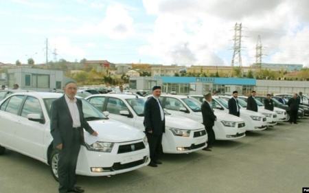 صادرات خودرو از ایران به جمهوری آذربایجان هم متوقف شد