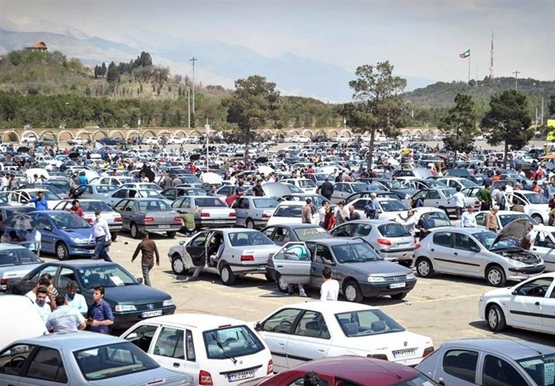رسوب 150 هزار خودرو در پارکینگ خودروسازان / قیمت خودرو در 2 هفته اخیر چقدر افزایش داشت؟