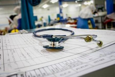 تصویب تعرفه‌های پزشکی 1403/ ویزیت پزشکان چند برابر شد؟