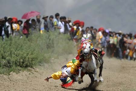 مسابقات اسب سواری در تبت 