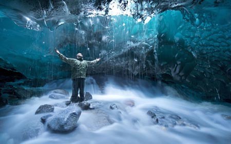 منطقه glacier در آلاسکا و عکاس شجاع