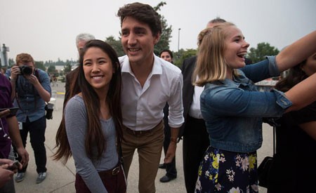 عکسهای جالب,عکسهای جذاب,سلفی گرفتن نخست وزیر کانادا 
