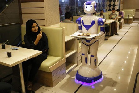 عکسهای جالب,عکسهای جذاب, رستوران روباتی 