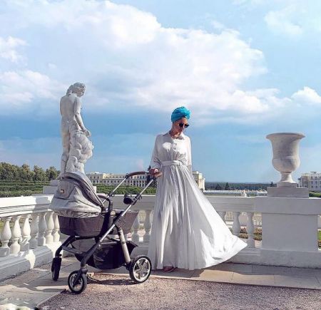 اخبار,اخبارگوناگون,ملکه زیبایی روسیه از پادشاه مالزی بچه‌دار شد