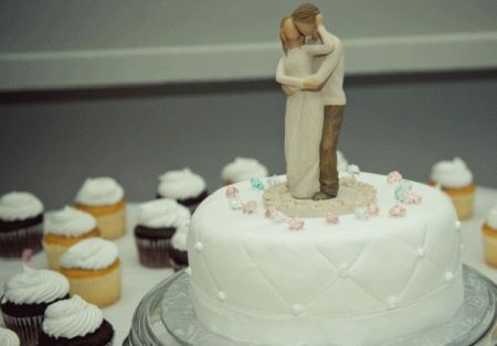 اخبار,اخبار گوناگون, خوردن کیک ازدواج در طول نیم قرن