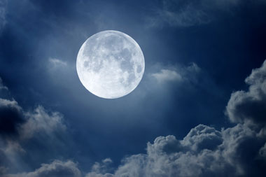 ماه کامل, کامل شدن ماه, تاثیر ماه کامل بر سلامتی انسان